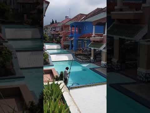 Video: Matahari terbenam Unik Dari Villa Liburan Mewah Di Indonesia