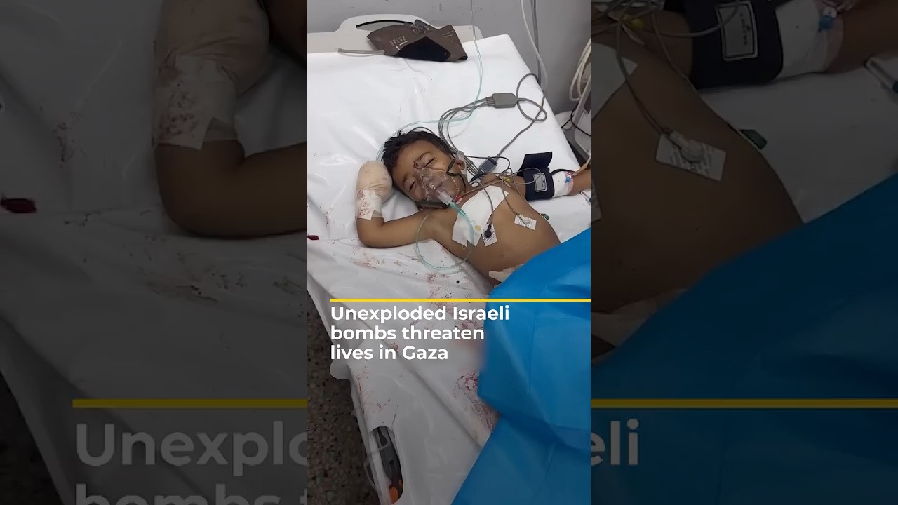 قنابل إسرائيلية لم تنفجر تهدد الأرواح في غزة | AJ #shorts