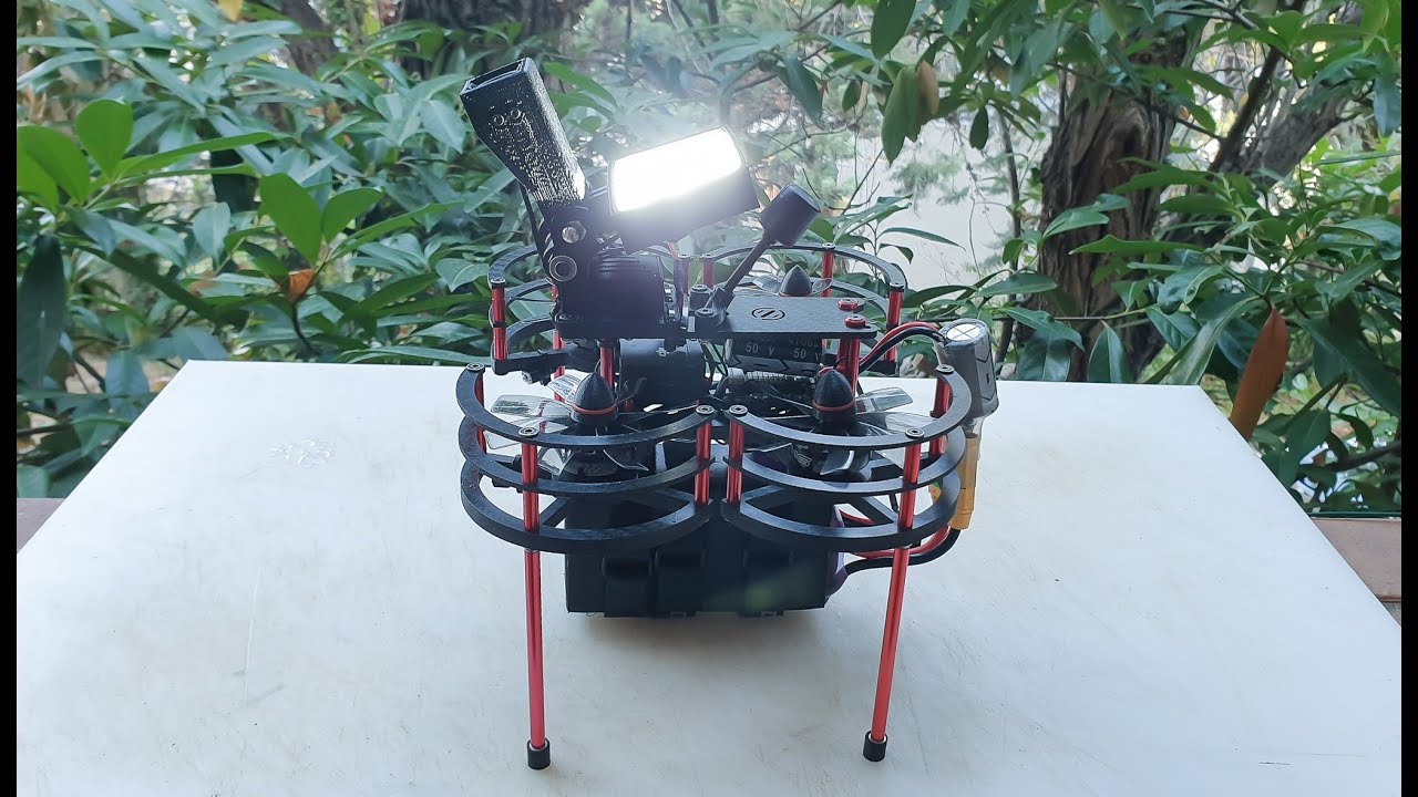 The unique outdoor and confined space possibilities of the 200 Xpert ...