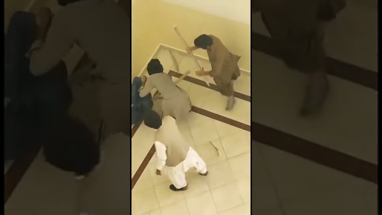Baloch Pashton Fighting At University Of Balochistan
