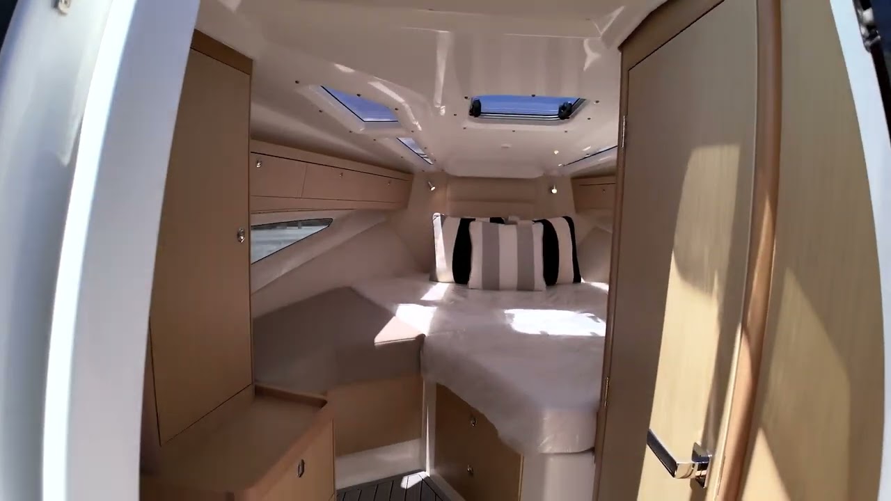 2023 Parker 850 Voyager - For Sale - R Marine Crawley Pre-Owned.