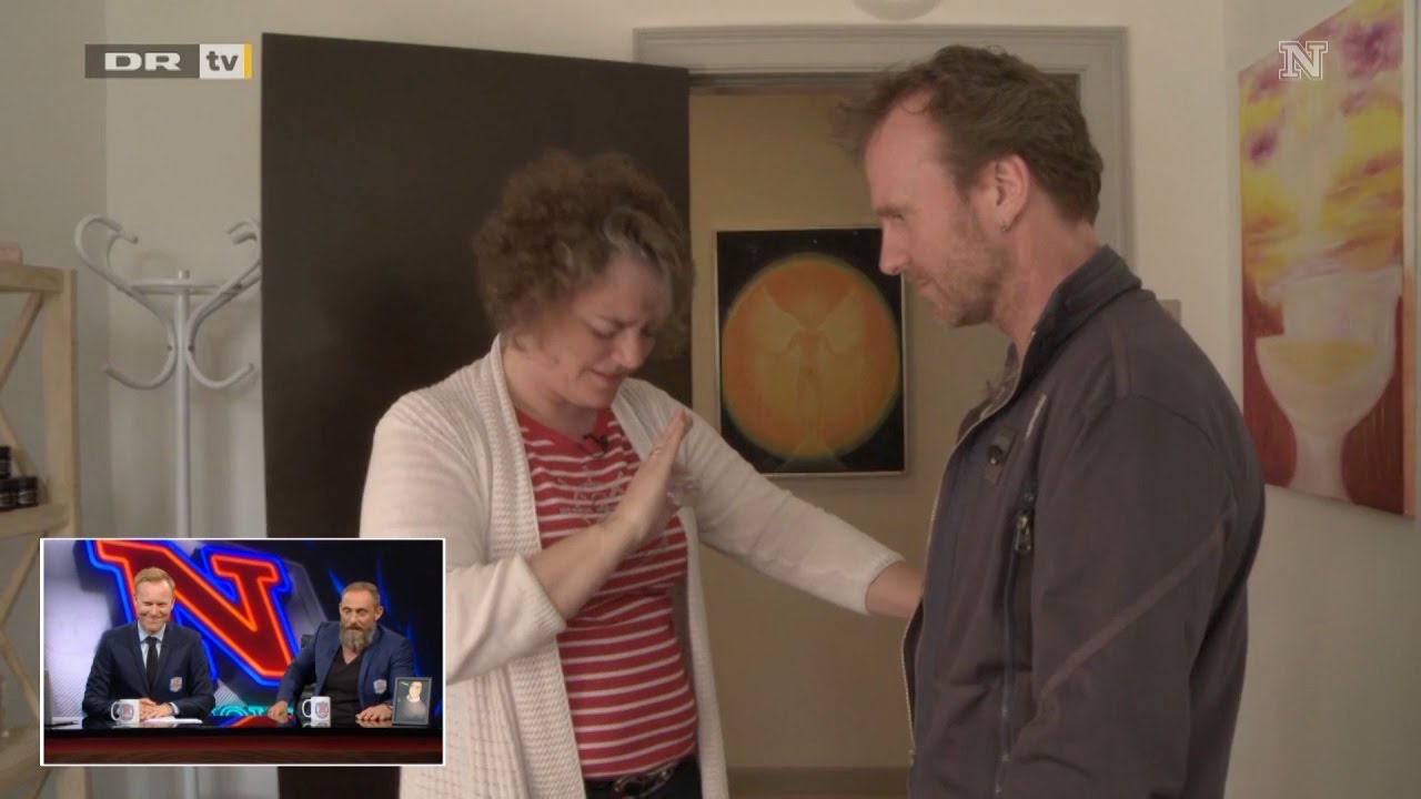 Lasse Spang Olsen får renset sin aura