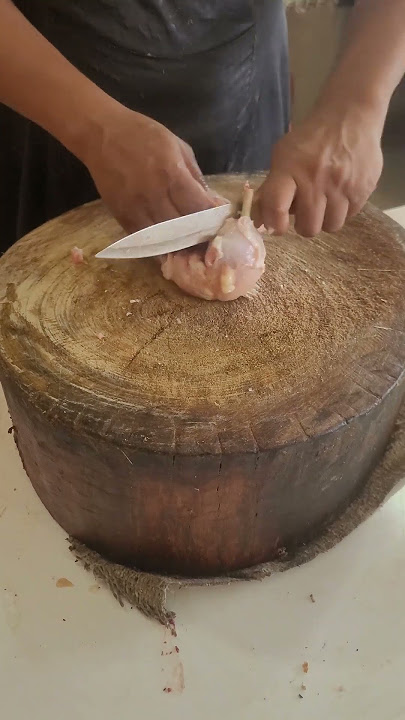 how to make chicken leg boneless (LBL)#skills #fast #goviral #chicken  #youtubeshorts