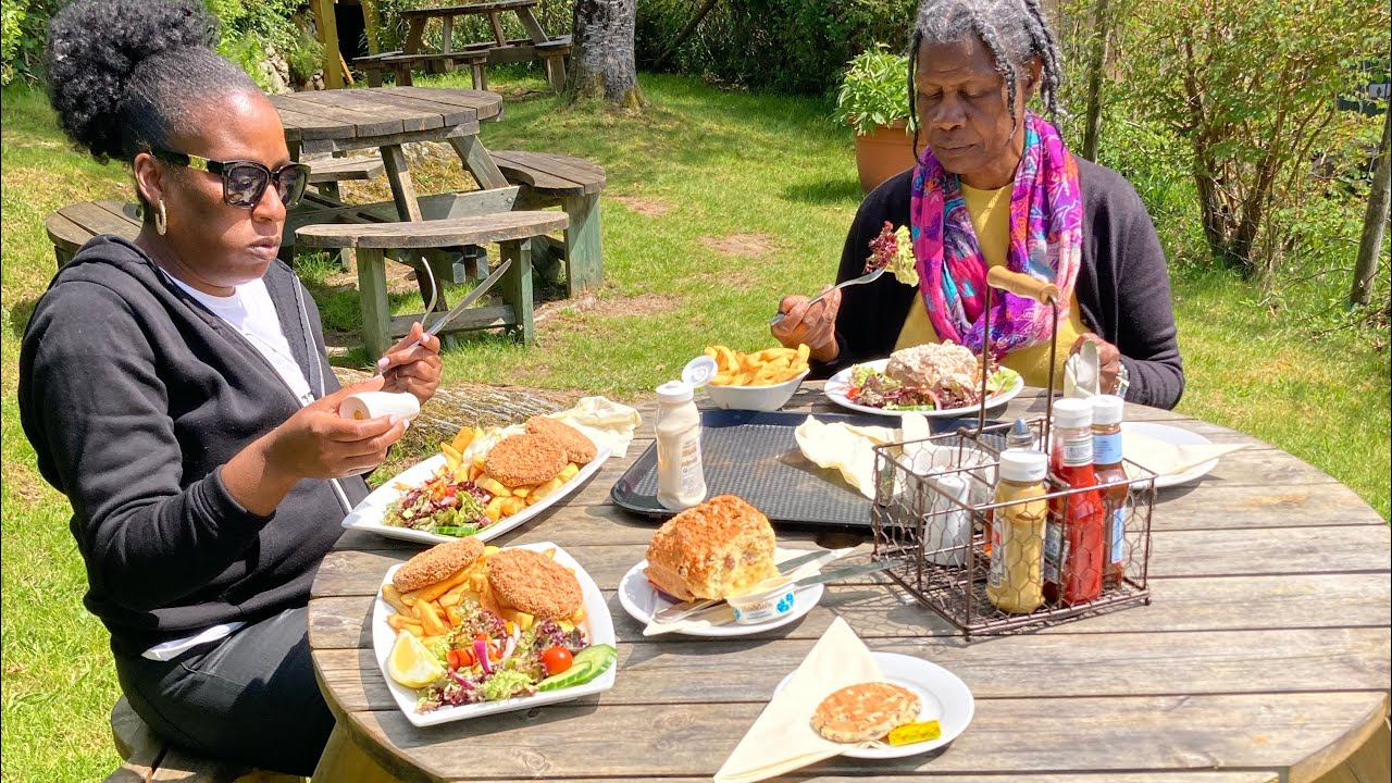 MOEL SIABOD Cafe! (BEST Lunch STOP in the heart of Snowdonia National Park) 