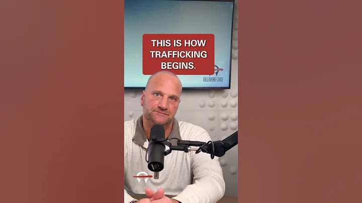 How Traffickers Target Kids Online 📲 #onlinesafety #podcast #parenting