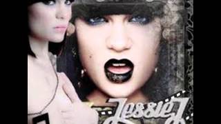 Price Tag -==- Jessie.J feat. B.O.B [HQ]