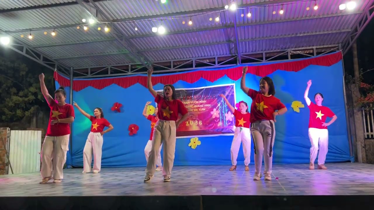 #shortvideo #youtubeshorts #videoviral #tetsumvay #muaxuan #viral #videoshow Giao lưu văn nghệ 