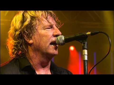 Status Quo 'In The Army Now' (Live at Wacken 2017) - from 'Down Down \u0026 Dirty At Wacken'