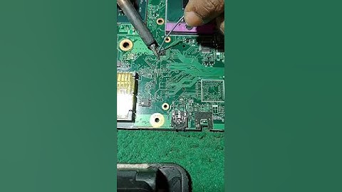 smd soldering by iron. #soldering #solderingtutorial #solderingtips #howtosoldering #icsoldering