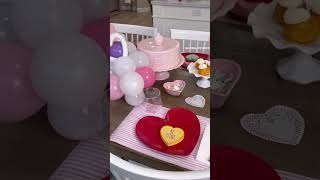 VALENTINE'S DAY Party Table