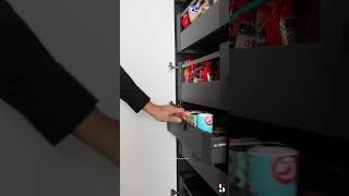 Mueble despensero en tu cocina con Schmidt Vilagarcía