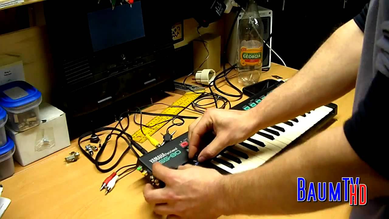 Yamaha Portasound PSS-80 - dare to be square(wave)? - YouTube
