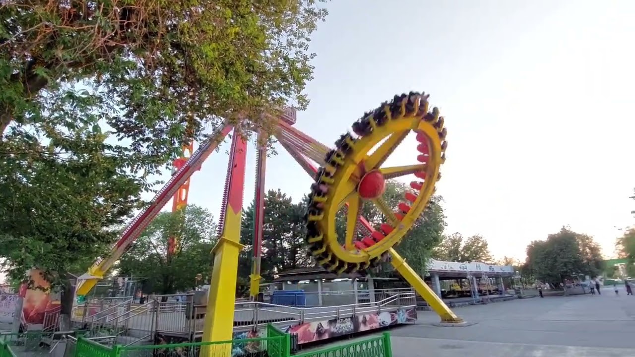Kadaraja sığmayan eğlence makinası. Ankara Sincan Lunapark Harikalar Diyarı Dönme Seansı