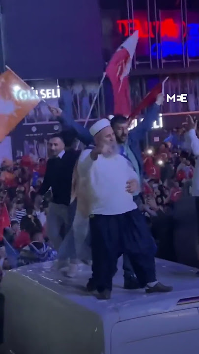 Religious man who went viral for dancing at Erdogan election victory celebrations asks forgiveness
