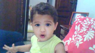 Mateus Dançando Galinha Pintadinha 2011