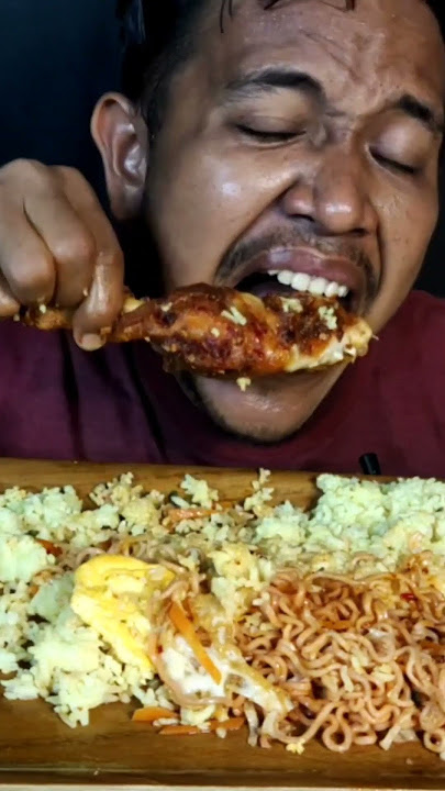 AYAM GORENG KECAP MANIS SUPER PEDAS DAN NASI KUNING #asmr #mukbang #mukbangporsijumbo #mukbanggokil