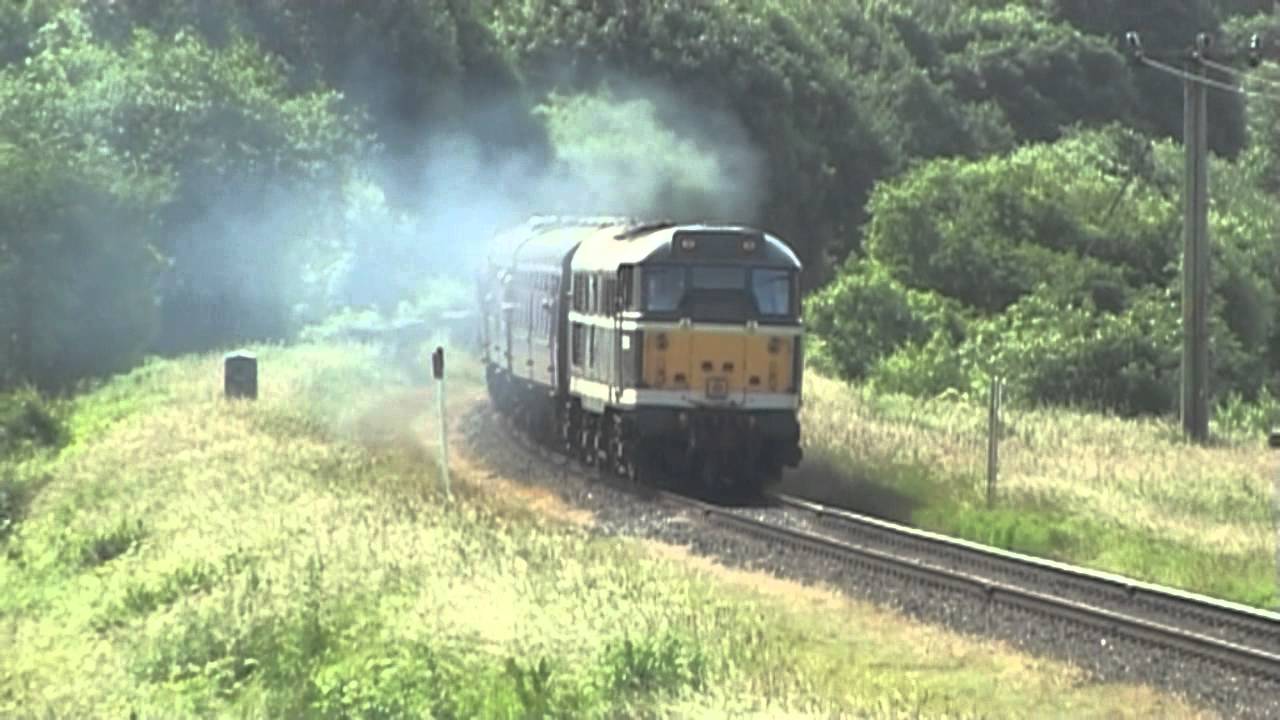 D5613 Class 31 Thrash - East Lancs Summer Diesel Gala 2013