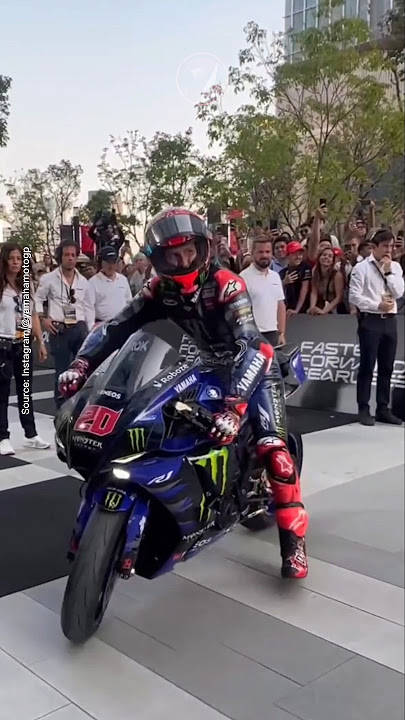 Yamaha R1 driven by Quartararo and Rins | #motogplaunch #motogp #fabioquartararo #alexrins