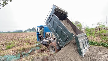 Dượt đuổi Công nông chế chở đất lùi ngõ hẹp | máy xúc kobelko | chasing farm trucks carrying land