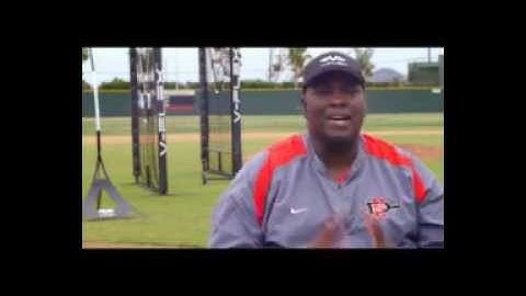 Tony Gwynn Explains the Universal Applications of V-Flex