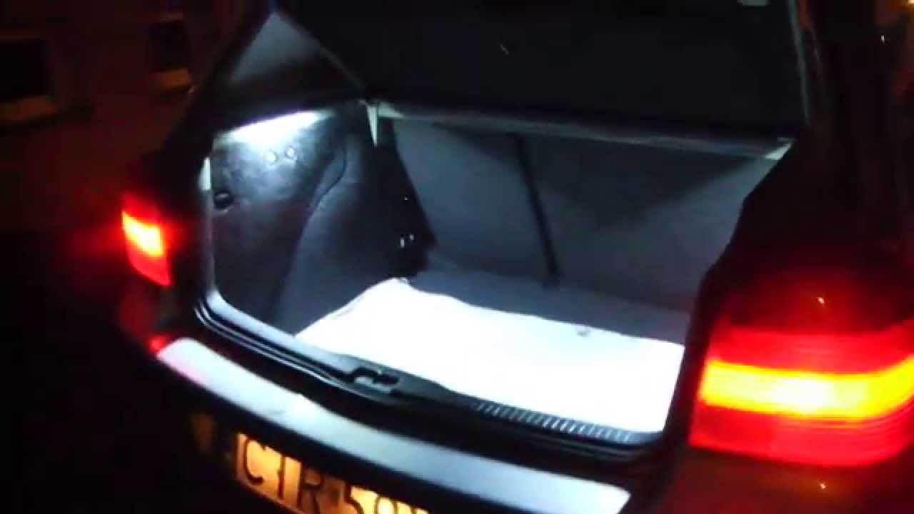 VW Golf IV Oświetlenie bagażnika LED biały zimny YouTube