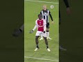 Brian Brobbey vs. Heracles… So strong! 🗿