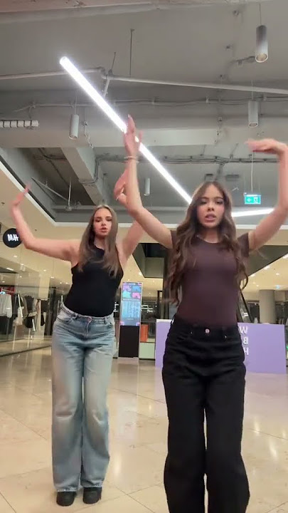 with baee 🥰 #djebellaa