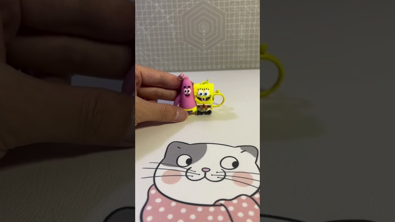 SpongeBob Patrick couple keychain keychain good things recommended new toys recommended by