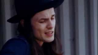 James Bay - If You Ever Want to Be In Love -- Barn on the Farm Sessions