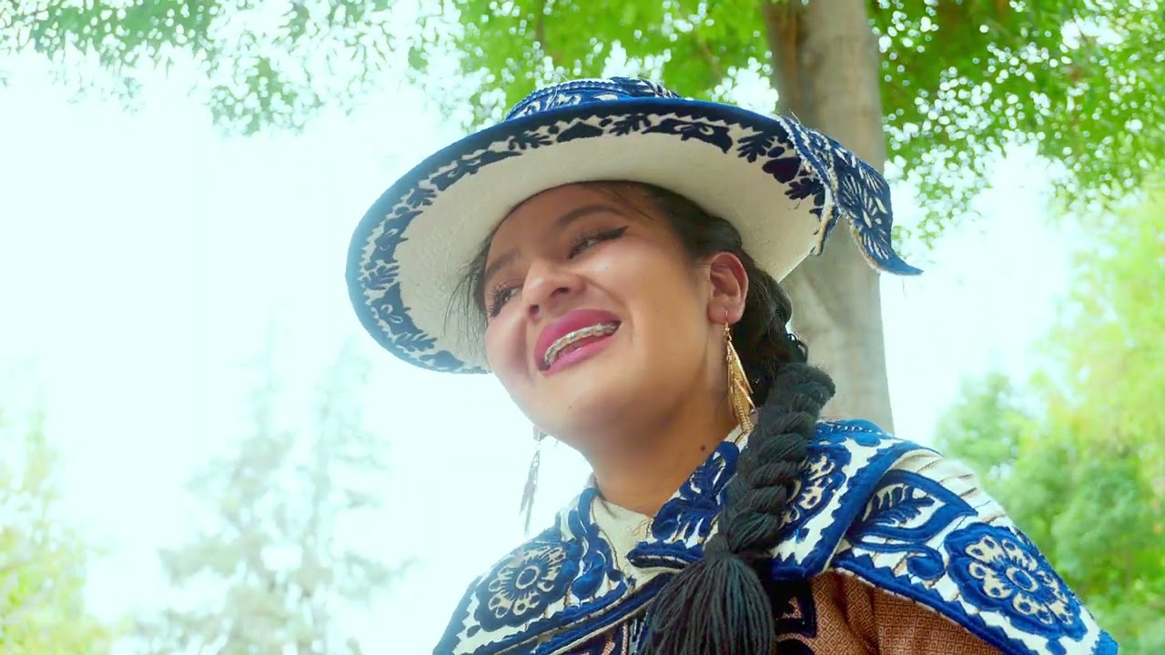 Identidad de Chumbivilcas / Mix Wayliyas / Video Oficial