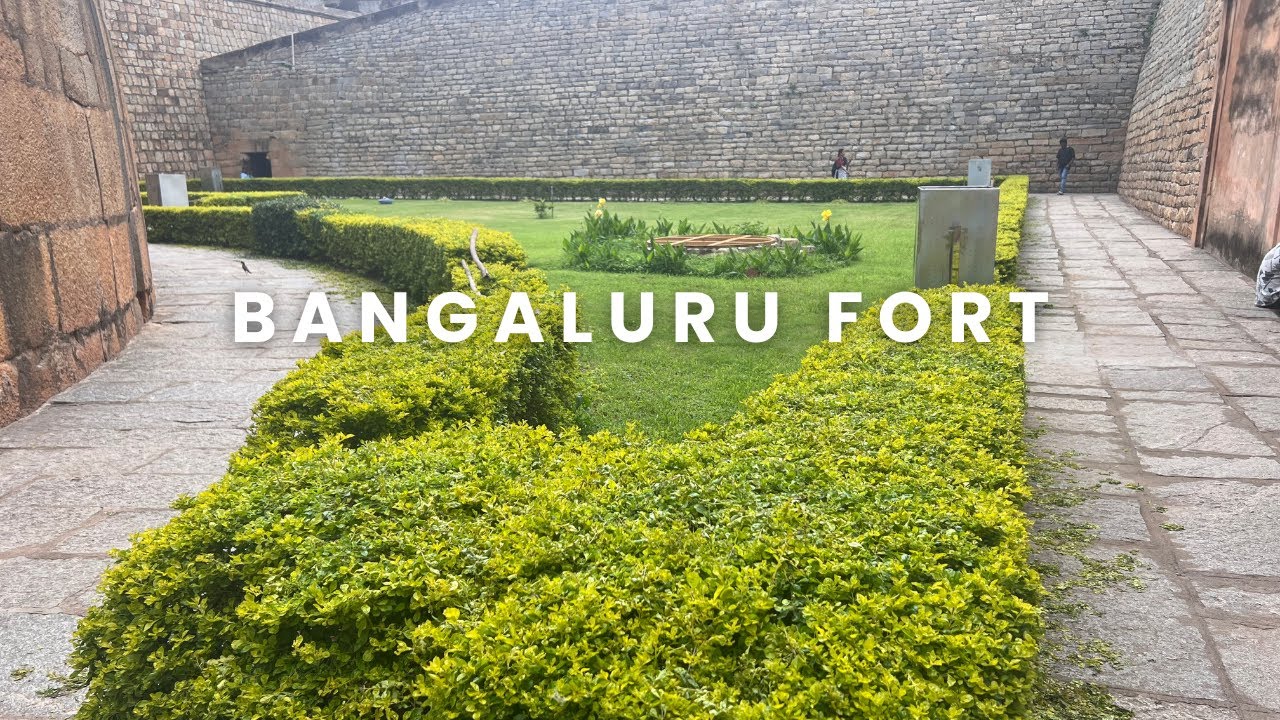 Interesting History of Bangalore Fort || Exploring The Places of Historical Value