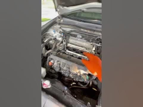 2010 Honda Accord V6 intake, manifold removal to get to injectors. Easy