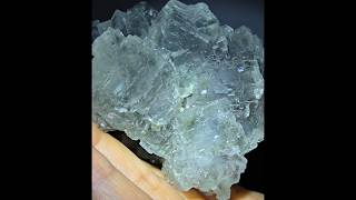 QR code cubic fluorite from Xianghualing - FL337