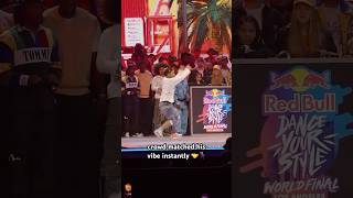 Back Up Dancers Spawned In