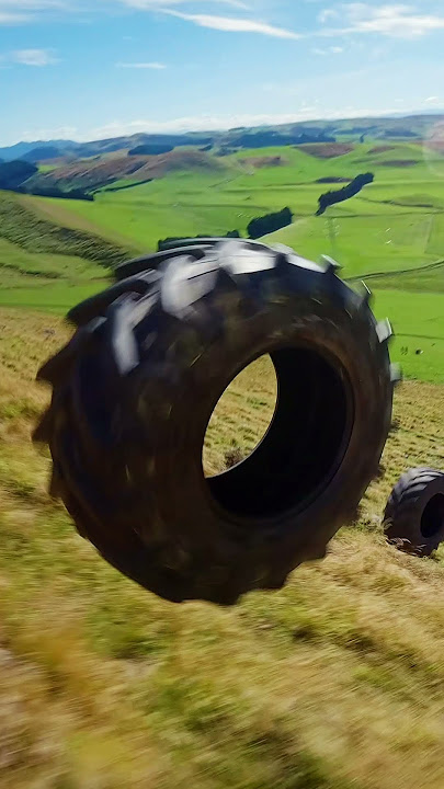 FPV Drone Threads The Needle!