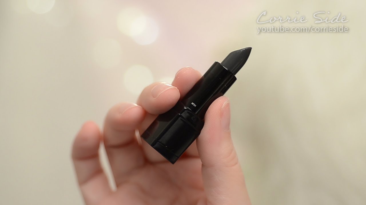 rouge interdit vinyl color enhancing lipstick in 16 noir revelateur