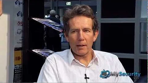 Rick Sarre talks with Chris Cubbage in Sydney