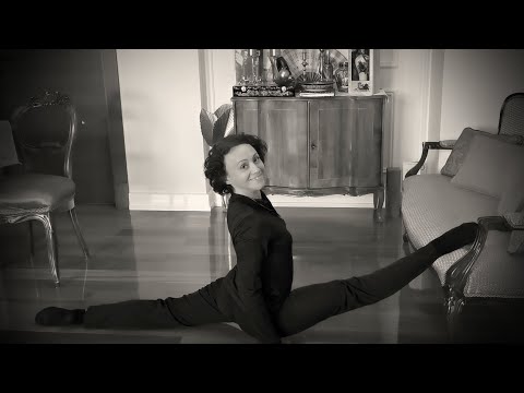 Ballet stretching routine at home