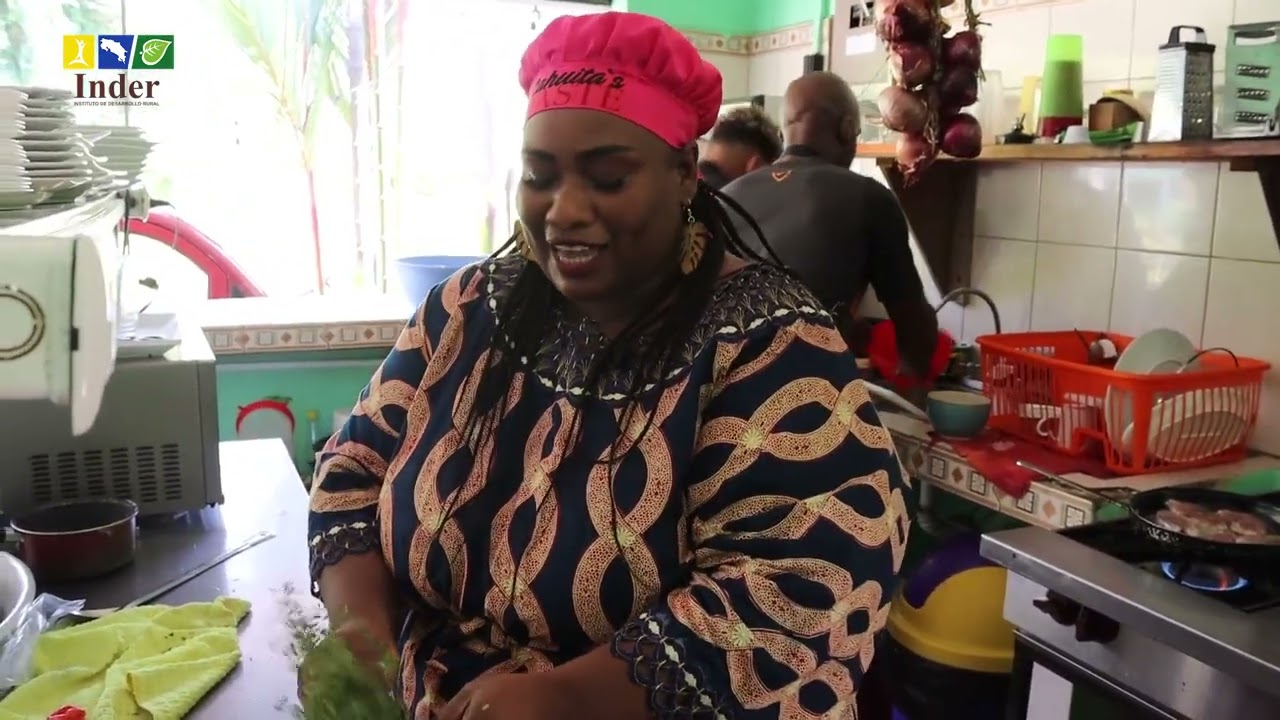 🥣🥣LA MEJOR RESETA DE RONDÓN POR DOÑA DORIA SEQUEIRA, EMPRENDEDORA DE CAHUITA, TALAMANCA, LIMÓN