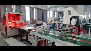 special case making machine, positionig + four side edge folding/machine de fabrication de caisses screenshot 4