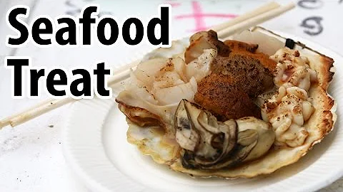 Japanese Street Food Seafood Treat (& My First Taste of "Shirako") - DayDayNews