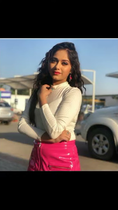 My fav actress in matte dress cutie