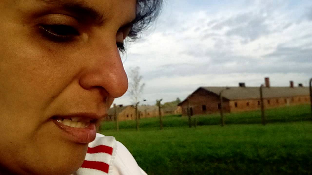 Auschwitz - Birkenau... Recorrido de dolor - YouTube