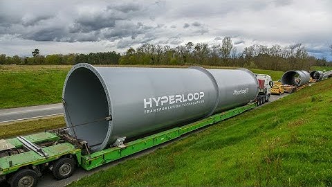 FRANCE IS BUILDING EUROPE