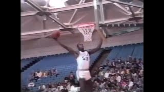Darryl Dawkins vs. Elvin Hayes - 1977 NBA Slam Dunk Contest