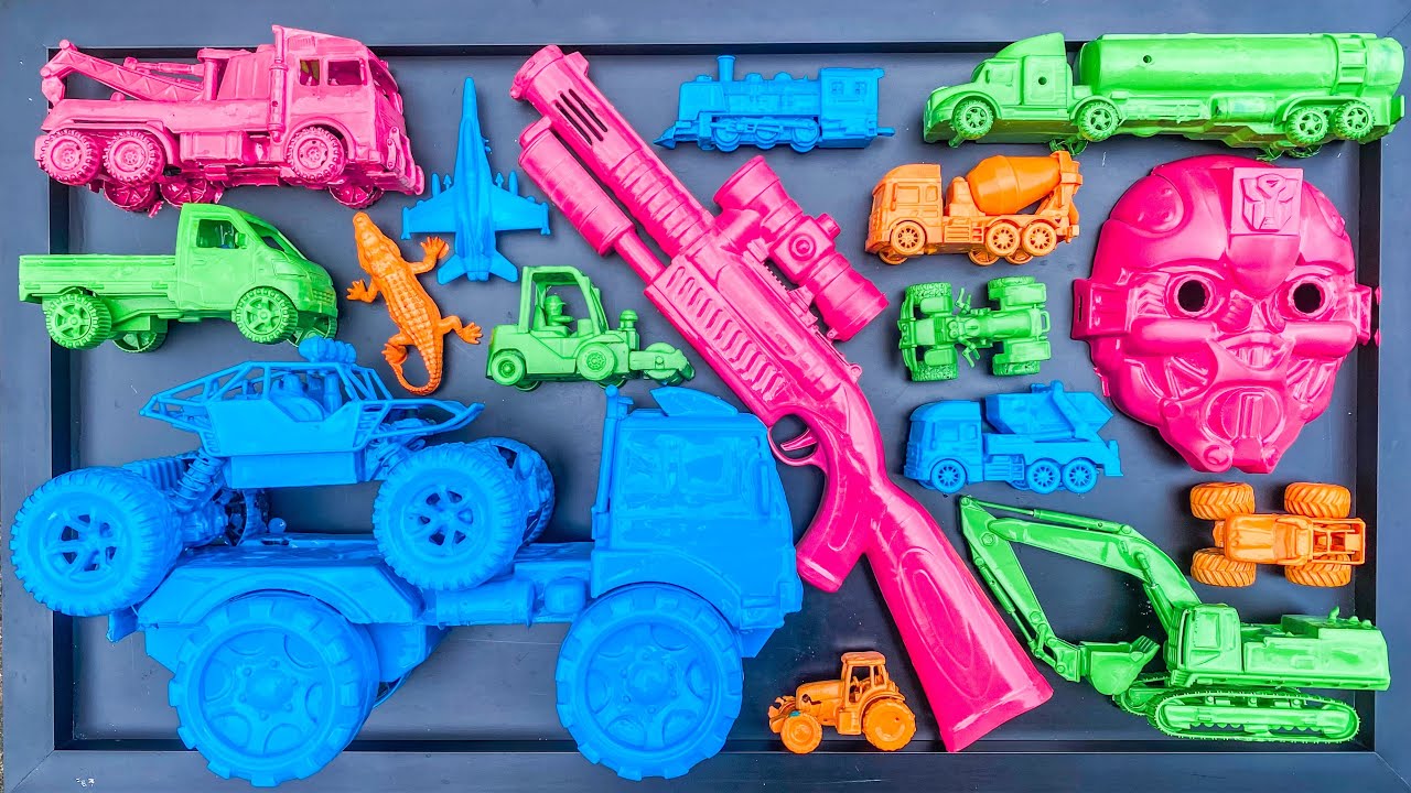 Membersihkan mainan mobil mobilan,mobil truck molen,mobil tangki,mobil monster,exavator,kereta api