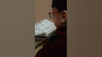 سورة الكوثر بصوت طفل صغير