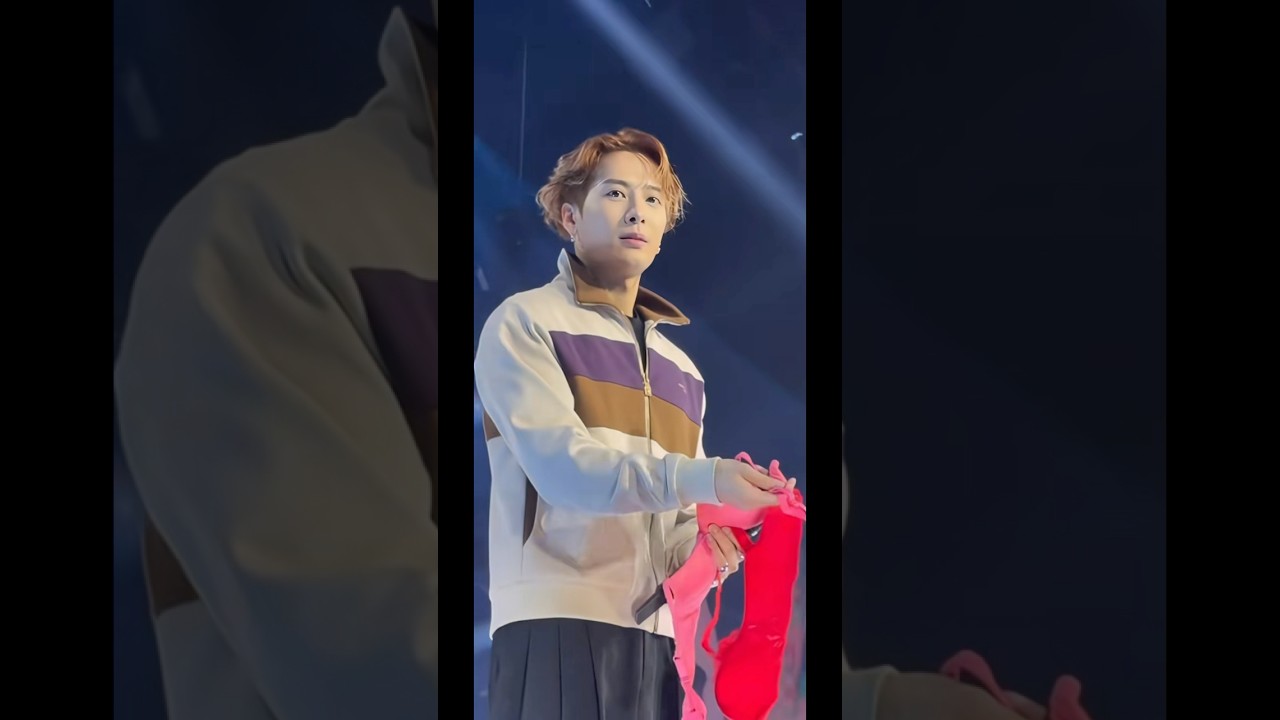 Jackson had no idea what to do 🤣 #jacksonwang #jackson #forupage