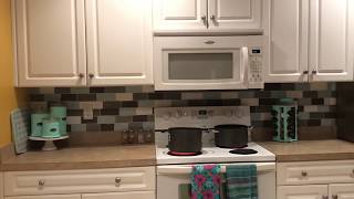 DIY Faux Brick Backsplash using Paint Only