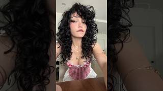 Amelie Warren Shocks Instagram in a Ravishingly Stylish Check Top and White Skirt!